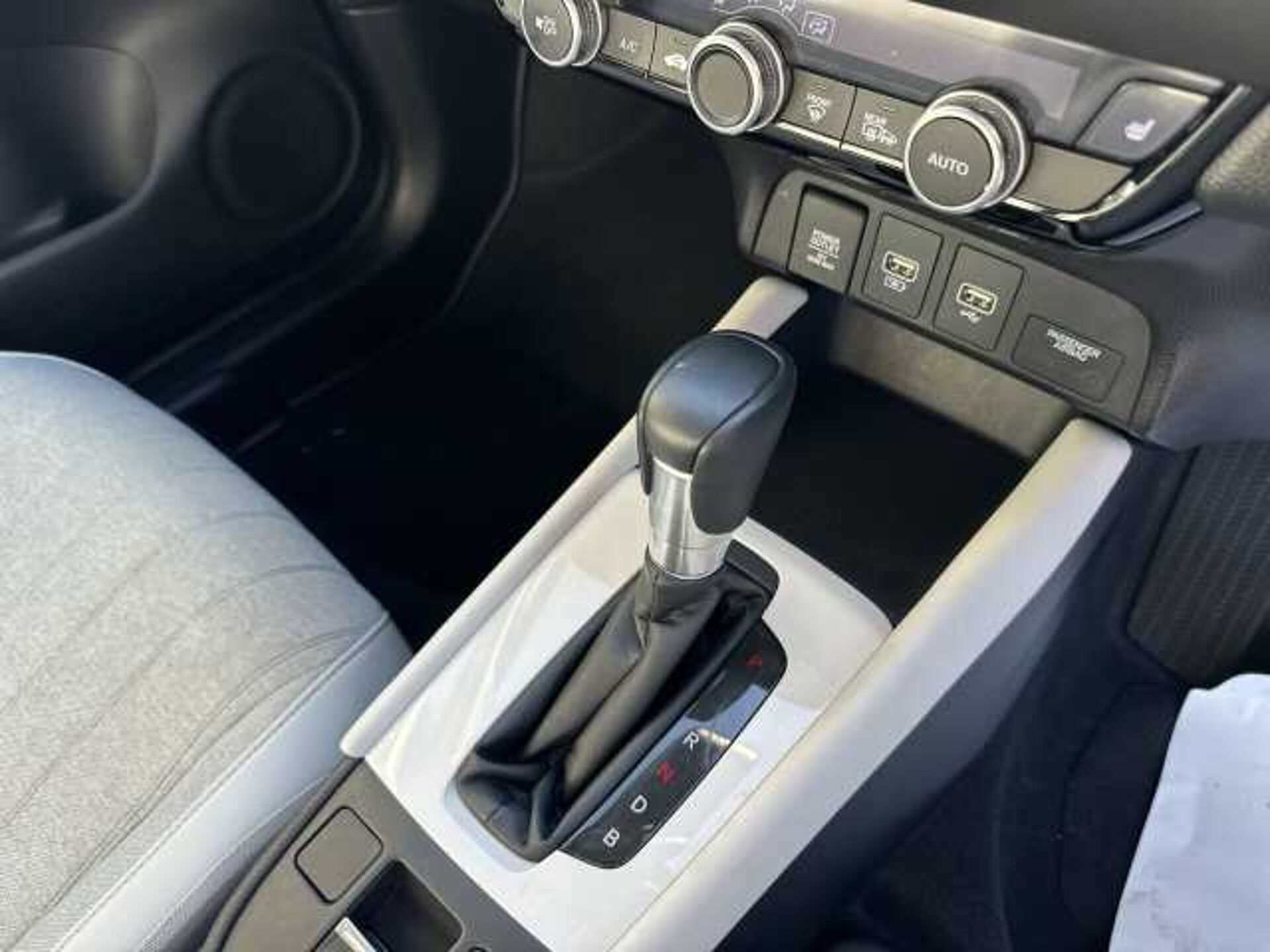 Honda Jazz e:HEV 1.5 i-MMD Hybrid EX 5dr eCVT 