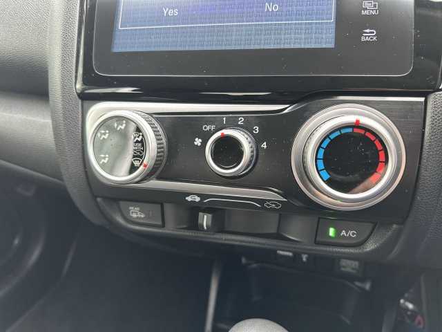 Honda Jazz 1.3 SE 5dr CVT 