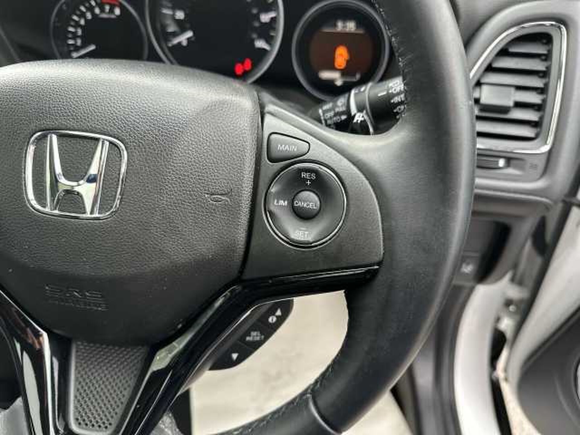 Honda HR-V 1.5 i-VTEC EX CVT 5dr 