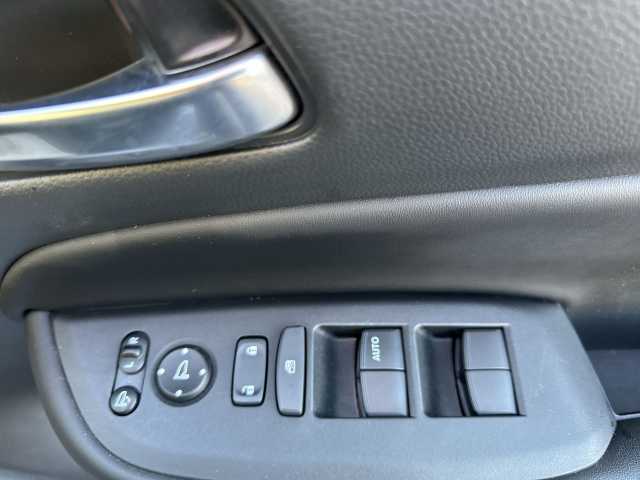 Honda Jazz e:HEV 1.5 i-MMD Hybrid SR 5dr eCVT 