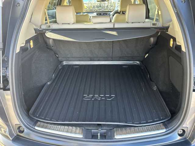 Honda CR-V e:HEV 2.0 i-MMD Hybrid SR 5dr eCVT 