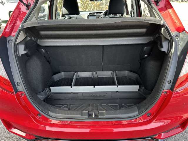 Honda Jazz 1.5 i-VTEC Sport Navi 5dr 