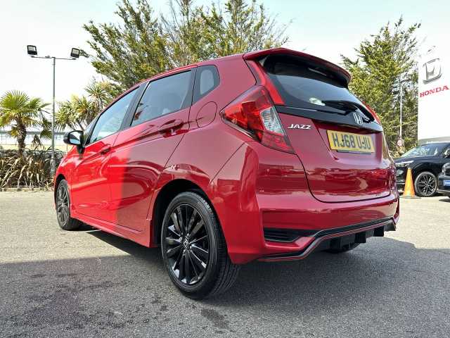 Honda Jazz 1.5 i-VTEC Sport Navi 5dr 