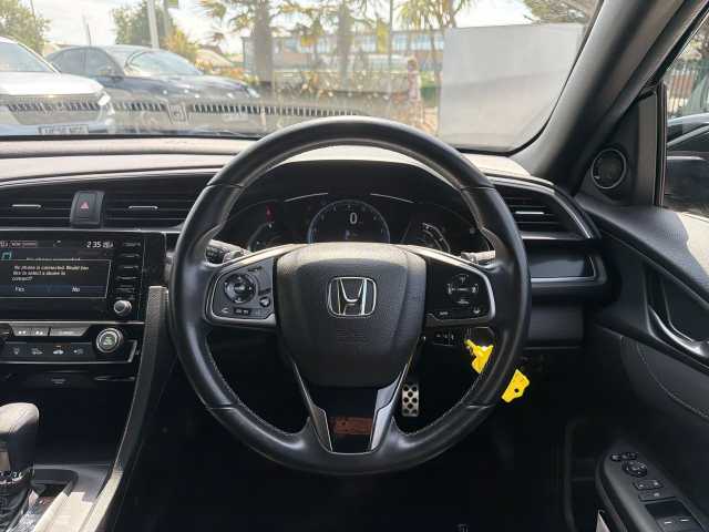 Honda Civic 1.0 VTEC Turbo 126 SR 5dr CVT 