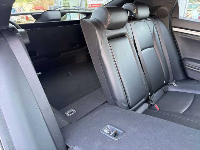 Honda Civic 1.5 VTEC Turbo Prestige 5dr CVT 