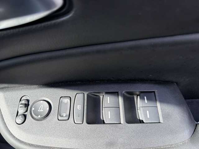 Honda Jazz Hybrid 1.5 i-MMD Hybrid Crosstar Advance 5dr eCVT 