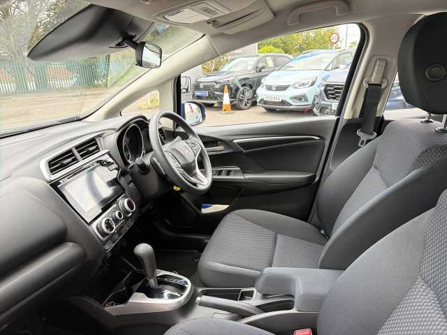 Honda Jazz 1.3 i-VTEC SE 5dr CVT 
