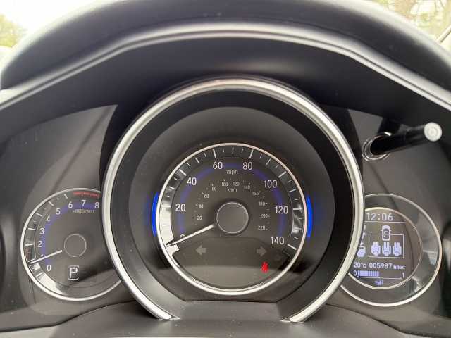 Honda Jazz 1.3 i-VTEC SE 5dr CVT 