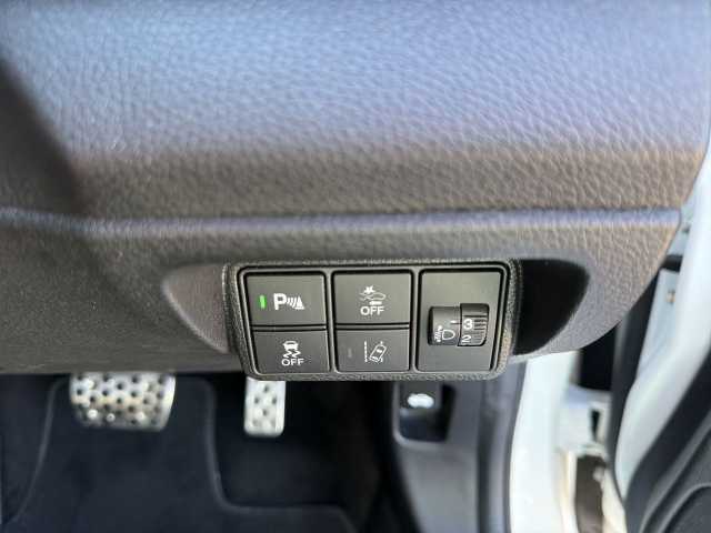 Honda Civic 1.0 VTEC Turbo 126 SR 5dr CVT 