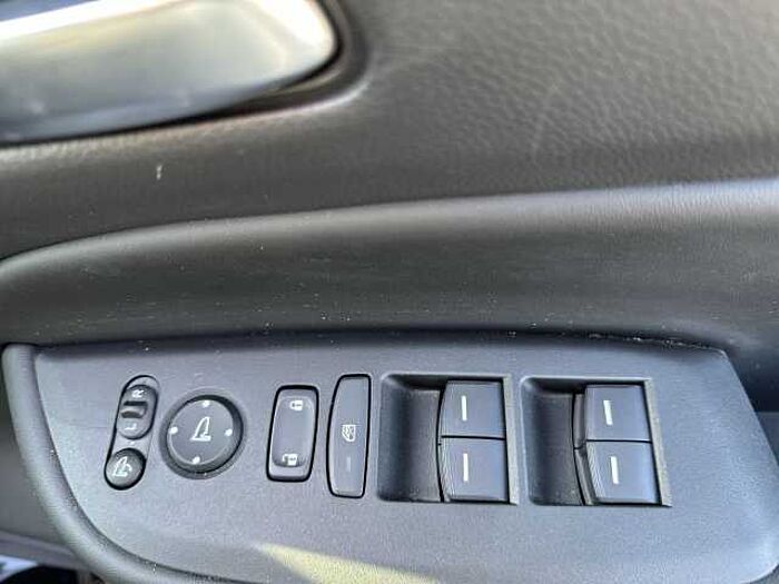 Honda Jazz e:HEV 1.5 i-MMD (122ps) Crosstar Advance eCVT 