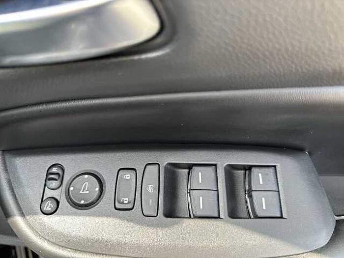 Honda Jazz e:HEV 1.5 i-MMD Hybrid Advance 5dr eCVT 