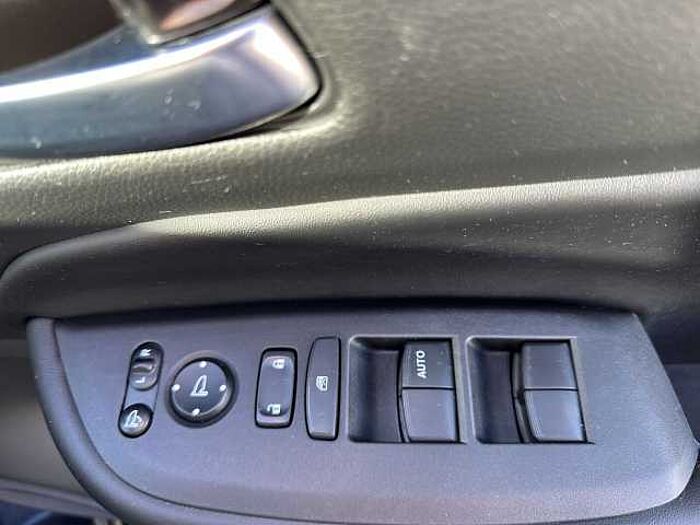 Honda Jazz e:HEV 1.5 i-MMD Hybrid SR 5dr eCVT 