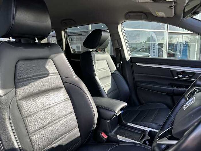 Honda CR-V e:HEV 2.0 i-MMD Hybrid SR 2WD 5dr eCVT 
