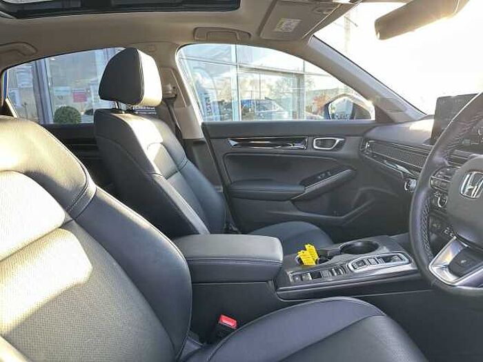 Honda Civic e:HEV 2.0 eHEV Advance 5dr CVT 