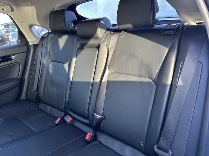 Honda Civic e:HEV 2.0 eHEV Advance 5dr CVT 