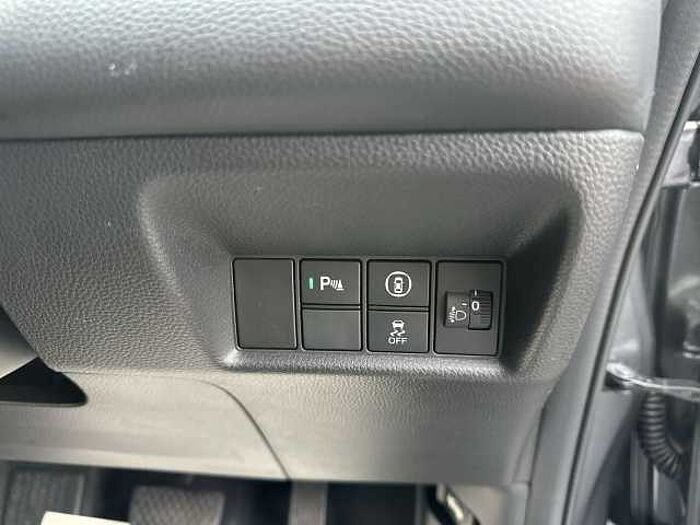 Honda Jazz e:HEV 1.5 i-MMD Hybrid Crosstar EX 5dr eCVT 