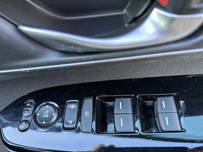 Honda CR-V e:HEV 2.0 i-MMD Hybrid SE 5dr eCVT 