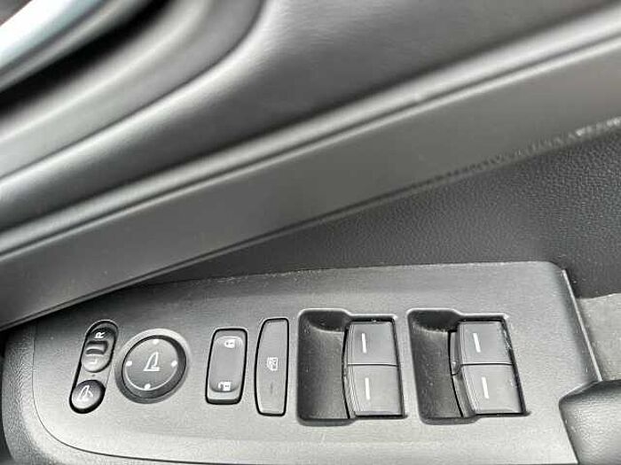 Honda HR-V e:HEV 1.5 eHEV Elegance 5dr CVT 