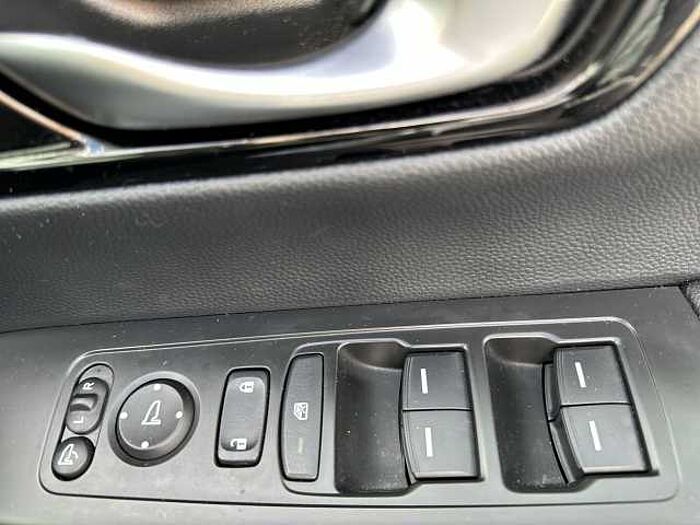 Honda CR-V e:HEV 2.0 eHEV Elegance 5dr eCVT 