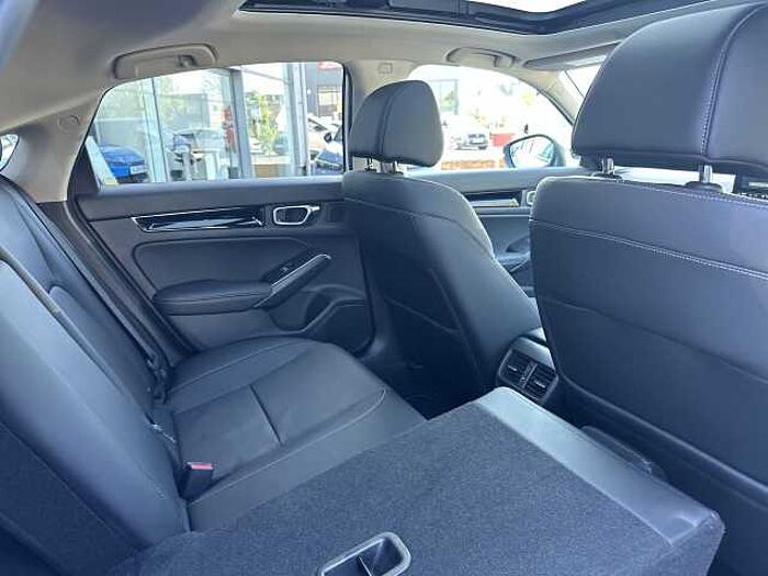 Honda Civic e:HEV 2.0 eHEV Advance 5dr CVT 