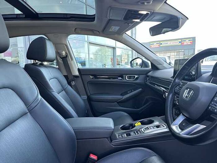 Honda Civic e:HEV 2.0 eHEV Advance 5dr CVT 