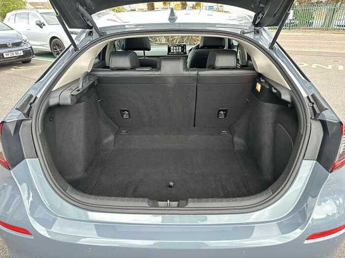 Honda Civic e:HEV 2.0 eHEV Advance 5dr CVT 