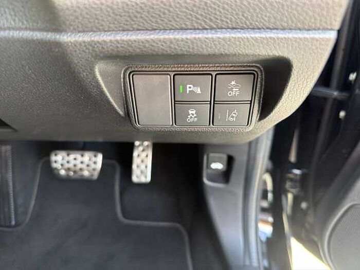 Honda Civic 1.0 VTEC Turbo 126 SR 5dr CVT 